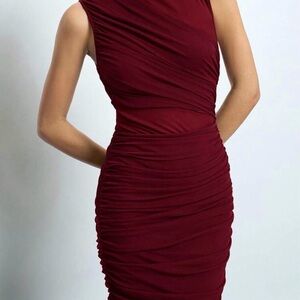 Sleek Ruched Burgundy Sheath Dress